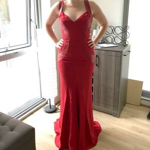 Monique Lhuillier Red Gown